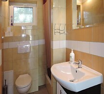 Holiday Home in Szczecin With Parking