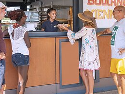 Comfortable Terraced House in the Domaine Les Tamaris et Les Portes du