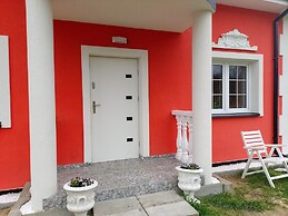 Holiday Home in Nowe Warpno With Garden