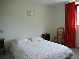 Nice Villa With Magnificent View in Plougasnou