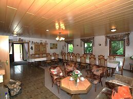 Schone Ferienwohnung mit Terrasse, Altenberg