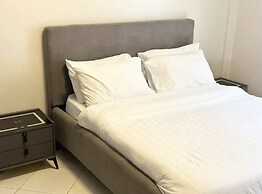 LivLuxe Apartments 6