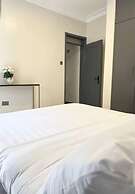 LivLuxe Apartments 6