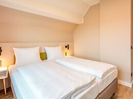 Apartment in Gtshren Lebbin With Garden