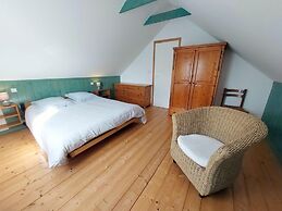 Holiday Home Close to Beach, Cleder