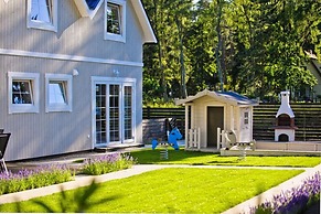 Modern Cottage for 2 People in Pobierowo