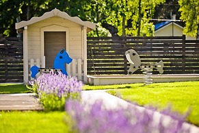 Modern Cottage for 2 People in Pobierowo