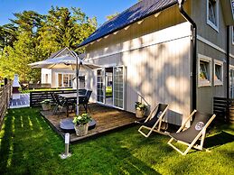 Modern Cottage for 2 People in Pobierowo