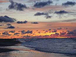 Apartment for 4 People Near the sea in Grzybowo