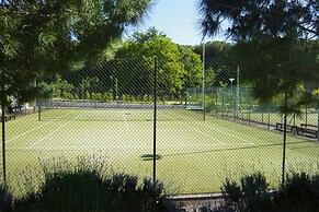 Bungalow in Castiglione Della Pescaia With bar
