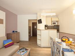 Air-conditioned Studio in Sainte Maxime