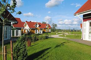 Cottage Directly by the Lake in Trygor