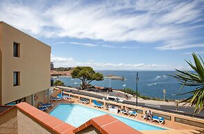 Apartment in Collioure With Sea View