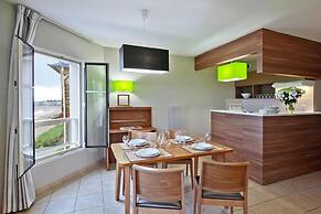 Residence Reine Marine in St.malo for 4 Persons