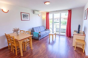 8-guests Holiday Home in Cassen