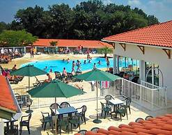 8-guests Holiday Home in Cassen
