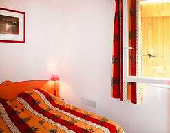 8-guests Holiday Home in Cassen
