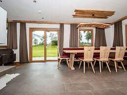 Chalet Freiblick Kleinhaid, Hollersbach