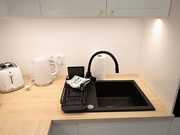 Apartment With a Terrace Near Sea