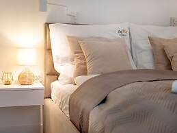 Apartment With a Terrace Near Sea