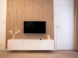 Apartment With a Terrace Near Sea