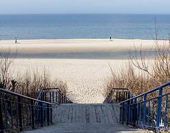 Apartment With a Terrace Near Sea