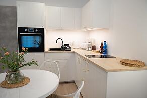 Apartment With a Terrace Near Sea