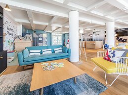 Flat on the Beach With Pool in Le Crotoy