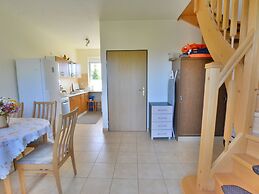 Holiday Home by the Lake. Podamirowo