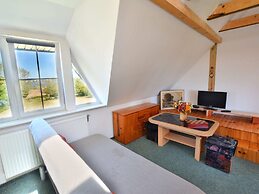 Holiday Home by the Lake. Podamirowo