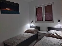 Comfortable Holiday Homes, Swimming Pool, Rewal.-formerly TUI Ferienha