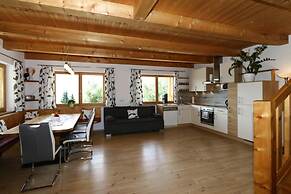 Semi-detached House, Zell am Ziller