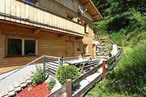 Semi-detached House, Zell am Ziller