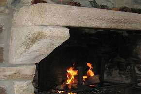 Charming Holiday Home With sea View, Plougasnou