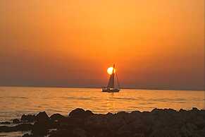 Apartments in House Liveric, in Vir at the Beach