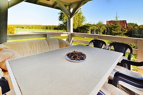 Comfortable Holiday Home for 8 People, Oswino