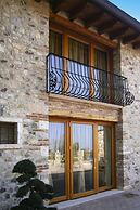 Apartment in Lazise With Communal Pool