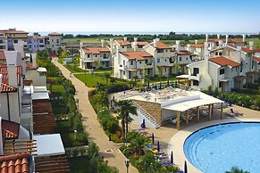 Apartment in Lido Altanea Est With Terrace