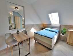 Comfortable, 2-person Holiday Studio