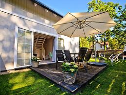 Modern Cottage for 3 People in Pobierowo