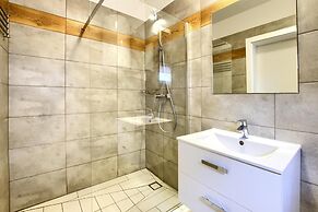 Luxury Homes With the Pools for 6 Persons
