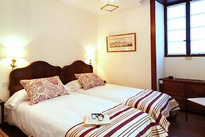 Villa Mansion Bandama With Pool in Santa Brigida