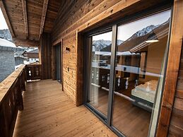 The Village - Chalet Barn or Bathhouse