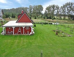 Lovely Bungalow in Troszyn With Parking Space and big Area Around