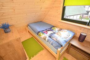 Comfortable Holiday House With a Garden, Dabki