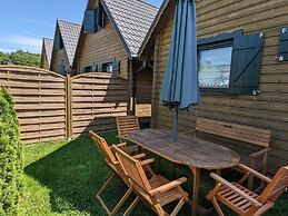 Comfortable Holiday House With a Garden, Dabki