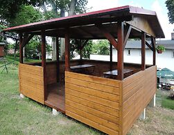 Cottage 300m From the Lake in Lubin