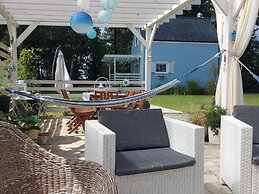 Blue Lagoon - Vacation Home in Nowe Warpno