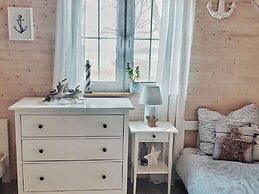 Blue Lagoon - Vacation Home in Nowe Warpno