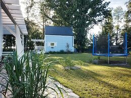 Blue Lagoon - Vacation Home in Nowe Warpno